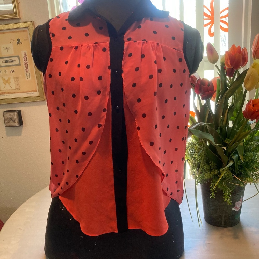 Darling Chloe K Shear Sleeveless Polka Dot Blouse.